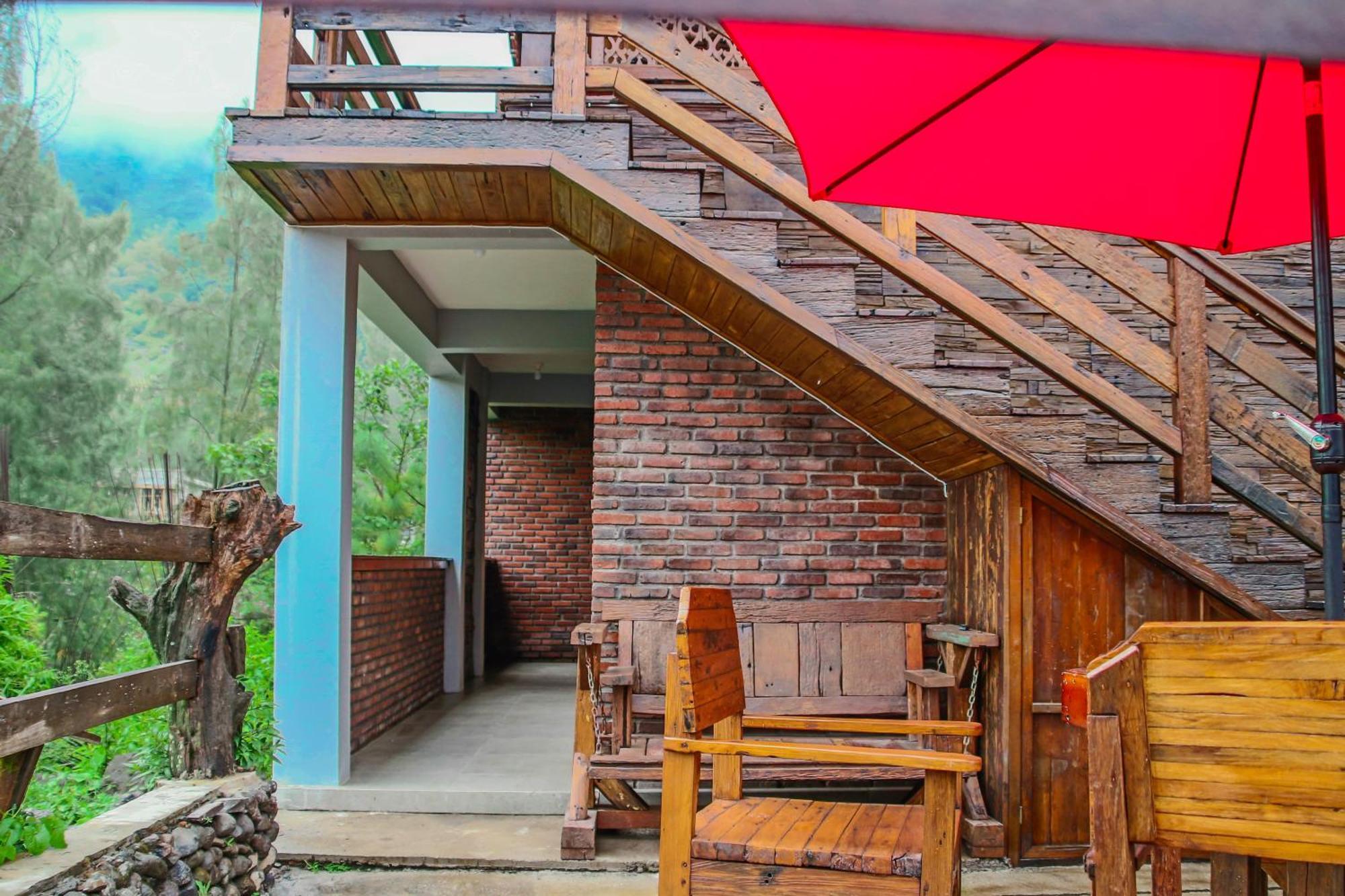 Omah Kayu Bromo Villa Ngadisari Eksteriør bilde